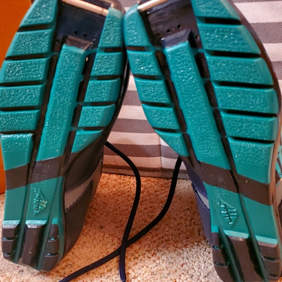 LL Bean size 37 ski boots vintage NWOT - Picture 3 of 7